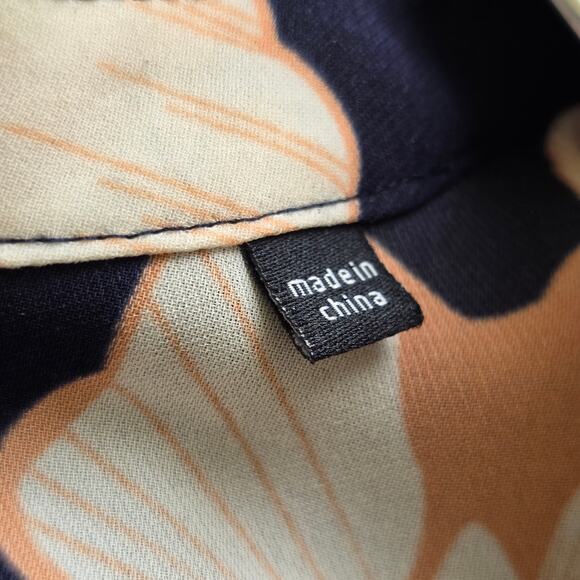 Cabi Floral Sleeveless Layered Top Navy Peach Print Womens Size M Lightweight - Picture 10 of 13